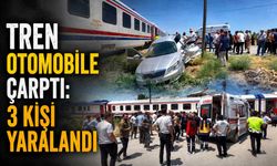 Hemzemin Geçitte Tren Otomobile Çarptı: 3 Kişi Yaralandı