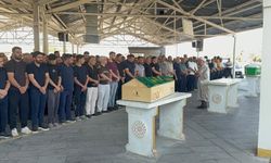 Site Havuzunda Boğulan Minik Kadir Gözyaşlarıyla Defnedildi