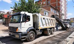 Bağlar’da 5 Caddede Asfalt Çalışması Başladı
