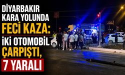 Diyarbakır Kara Yolunda Feci Kaza: İki Otomobil Çarpıştı, 7 Yaralı