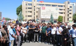 Diyarbakır’da servisçiler zam talebiyle kontak kapattı