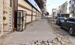 Bismil’de Akpınar Caddesi’nin kaldırımları yenileniyor