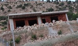 İskeleden Düşen 60 Yaşındaki İnşaat Ustası Ağır Yaralandı