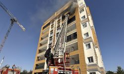 8 Katlı Apartmanın 6’ncı Katında Çıkan Yangın Söndürüldü
