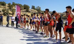 30 İl, 120 Sporcu, Tek Zirve: Namaz Dağı Eteklerinde Koşu Heyecanı