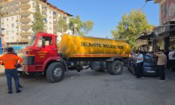 Sürücüsü inince hareket eden tanker 3 araca çarptı