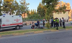 Motosiklet Kontrolden Çıkıp Ağaca Çarptı: 14 Yaşındaki Sürücü Öldü