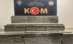 Kaçakçılık Operasyonunda Araçta 7 Bin 500 Paket Sigara Yakalandı