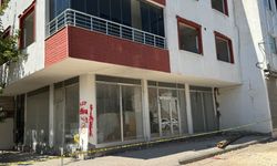 Hasarlı bina deprem sonrası yeniden endişe yarattı