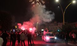 Amedspor Galibiyet Kutlaması Yangınla Bitti: 3 İş Yeri ve 1 Araç Yandı
