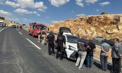 Ergani-Diyarbakır Yolunda Otomobil Traktörle Çarpıştı: 4 Yaralı