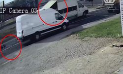 Kamyonetten Yola Dökülen Sebzeleri Diğer Sürücüler El Birliğiyle Topladı