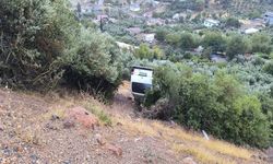 Kontrolden Çıkan Araç Şarampole Devrildi: 51 Yaşındaki Sürücü Yaralandı