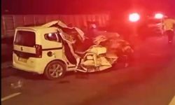 Hafif Ticari Araç TIR’a Çarptı: 2'si Çocuk 6 Yaralı