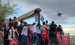 SOLOTÜRK Diyarbakır semalarında: Binlerce kişi nefesini tutarak izledi