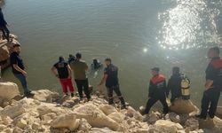 Serinlemek İçin Girdiği Çayda Can Verdi: 17 Yaşındaki Genç Boğuldu