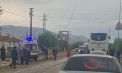 Yolun karşısına geçmek isterken otobüs çarptı: 1 yaralı