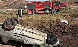 Otomobil takla attı: Aynı aileden 5 kişi yaralandı