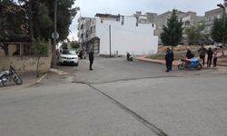 Otomobil ile motosikletin çarpışması sonucu 2 kişi yaralandı