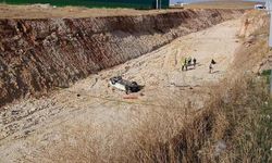 15 Metre Yükseklikten Yol Çalışması Alanına Uçan Otomobilin Sürücüsü Yaşamını Yitirdi
