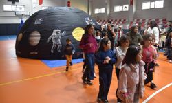 Gençlik Kampüsünde Bilim Rüzgarı: Uzay Çadırı ve VR Deneyimi