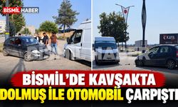 Bismil’de Kavşakta Dolmuş ile Otomobil Çarpıştı