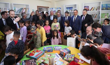 Diyarbakır'da bu ilçesinde kütüphane açıldı