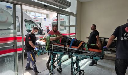 Tütün yüklü römork devrildi: 8 kişi yaralandı