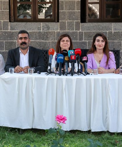 Sur’da ortak yaşamı koruma çalışması: Kamusal alanlar yayalara açılacak