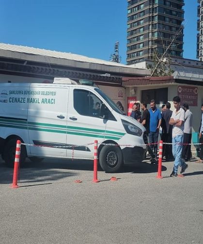 Traktörün Altında Kalan 65 Yaşındaki Sürücü Hayatını Kaybetti