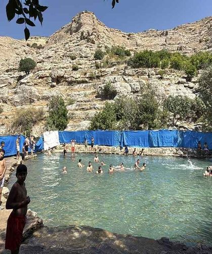 Sıcaktan Bunalan Vatandaşlar Beyazsu Vadisi'nde Serinliyor