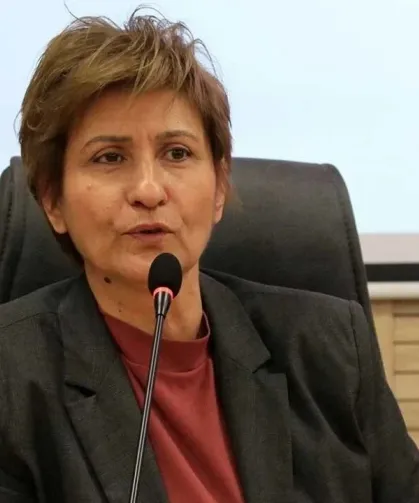 Diyarbakır, Nevin İl’i son yolculuğuna uğurladı: Tabutunu kadınlar omuzladı