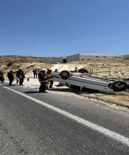 Kontrolden Çıkan Araç Takla Attı: Sürücü Yaralandı