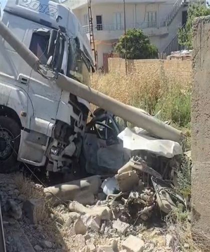 Tankerin Çarpıp Sürüklediği Otomobilin Sürücüsü Hastanede Hayatını Kaybetti