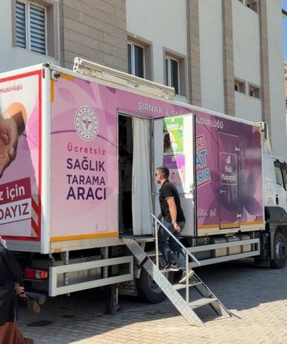 Uludere’de Yüzlerce Kadına Ücretsiz Kanser Taraması