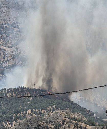 Adıyaman’da Yangın Alarmı: Ekipler Seferber Oldu
