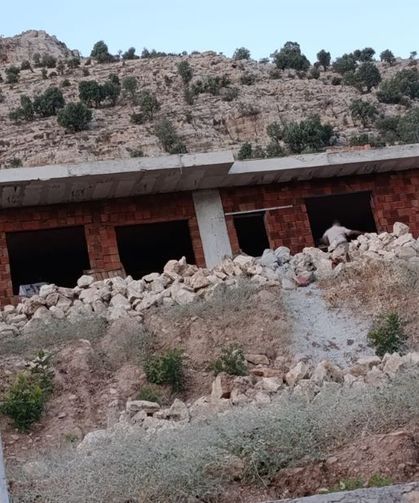 İskeleden Düşen 60 Yaşındaki İnşaat Ustası Ağır Yaralandı
