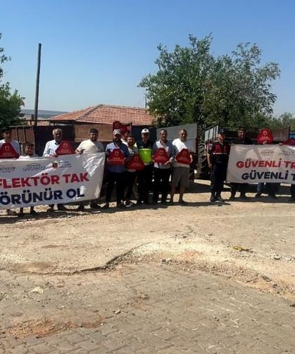 Jandarmadan Güvenli Trafik Eğitimi ve 600 Reflektör