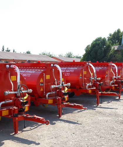 Adıyaman’da Yangınlara Karşı Kritik Hamle: Köylere 3 Tonluk Su Tankeri Desteği!