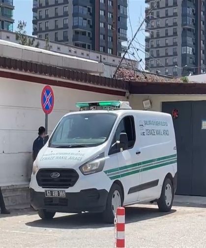 Evdeki Silah Faciası: 10 Yaşındaki Muhammed Hayatını Kaybetti