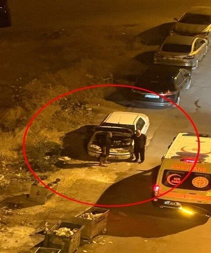 Gece Yarısı Korna Kabusu: Mahalleliyi Ayağa Kaldıran Araç Zor Susturuldu