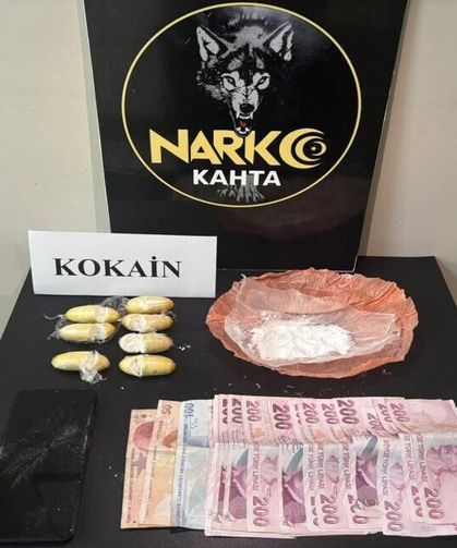 Huzur ve Güvenlik Çalışmalarında Aranan 51 Kişi Yakalandı