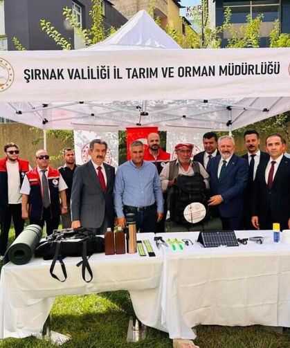 Çiftçi ve Yetiştiricilere Malzeme Desteği Verildi