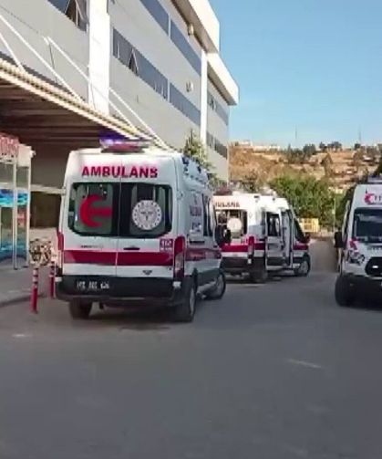 Fabrikada çalışan 20 işçi yemekten rahatsızlandı