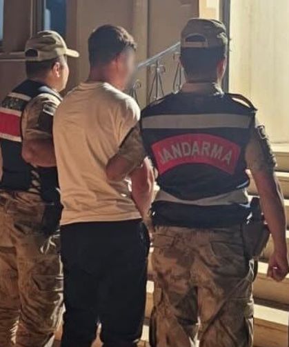 Suçlardan aranan ve 5 yıl hapis cezası bulunan şahıs yakalandı