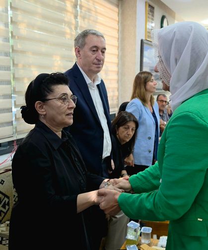 AK Parti Diyarbakır Heyetinden Merhum Mehdi Zana İçin Taziye Ziyareti