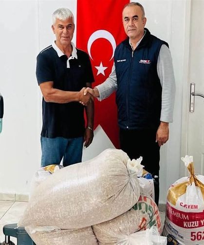 Samsat Belediyesi Karakılçık Buğdayını Üniversiteye Hibe Etti