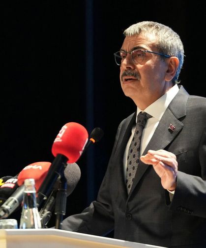 Bakan Tekin, İmam Hatip Okullarının 75. Yılında Konuştu: "Köklerinden Koparmaya İzin Vermeyeceğiz"
