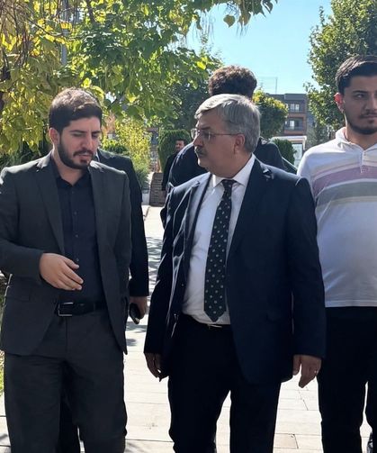 AK Parti Adıyaman İl Başkanı Çadır, üniversiteli gençlerle buluştu