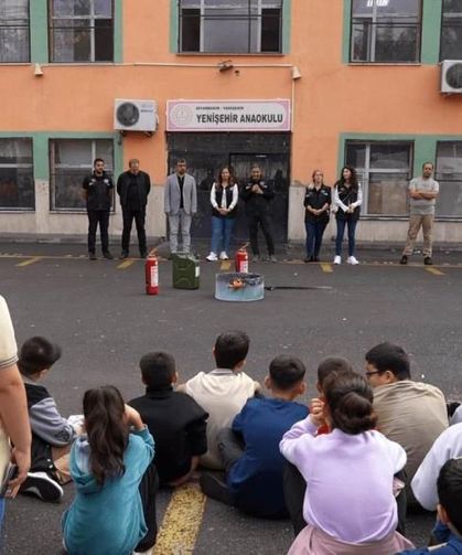 Diyarbakır Büyükşehir'den Okullarda Yangın ve Deprem Tatbikatı
